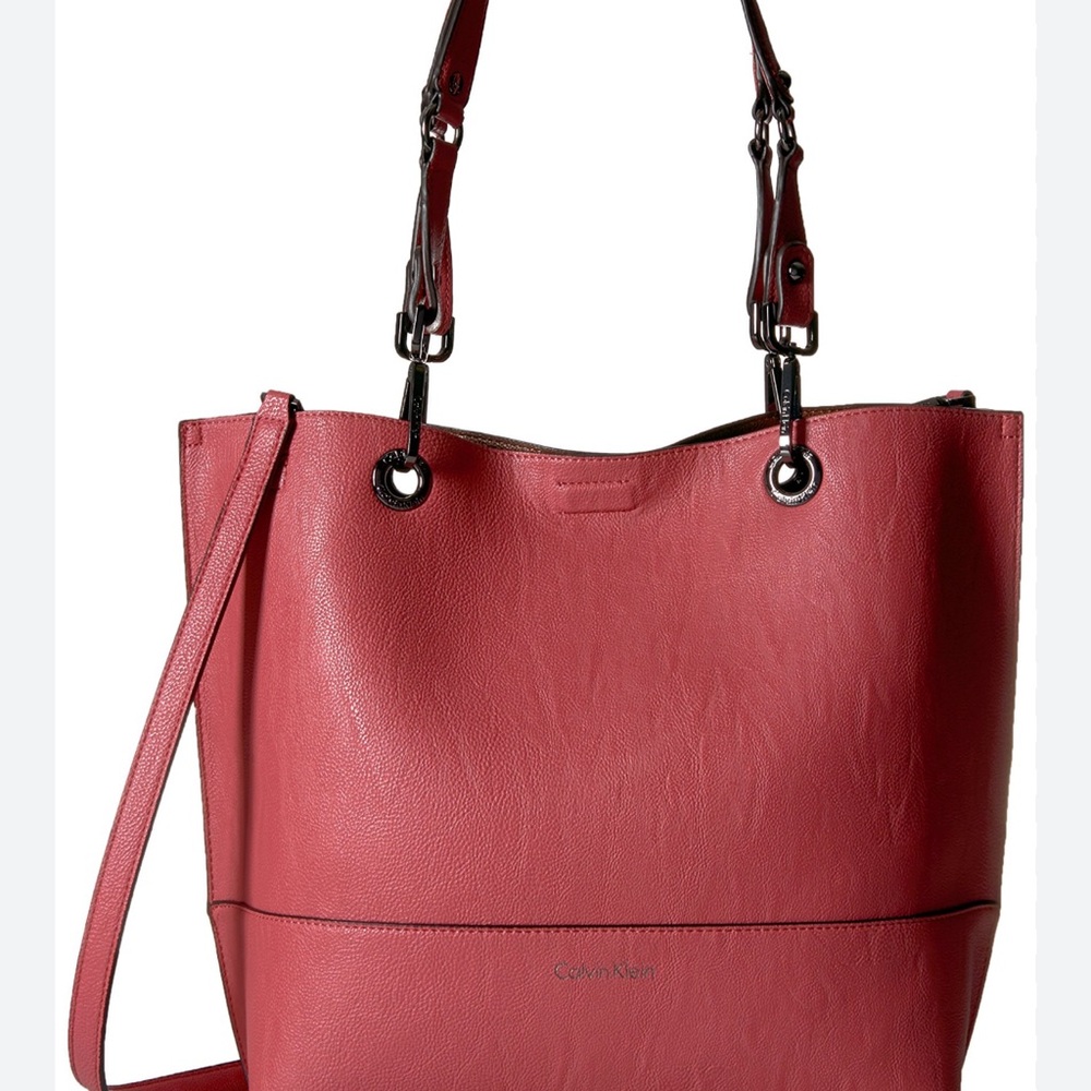Calvin Klein Red Tote Bag with Modern Design